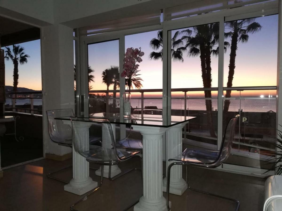 Apartamento Lujo Frente Al Mar Centro De Малага Екстериор снимка