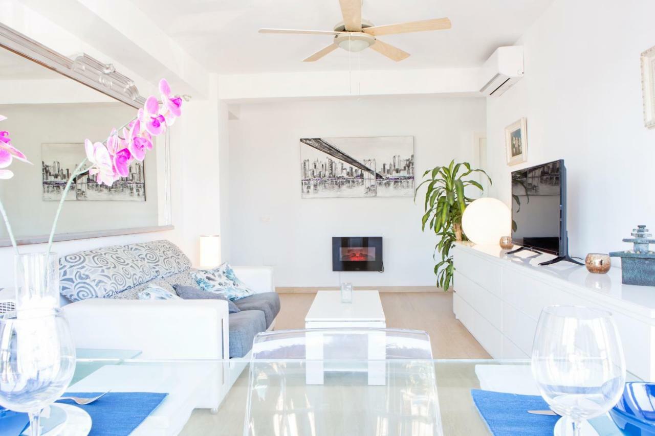 Apartamento Lujo Frente Al Mar Centro De Малага Екстериор снимка