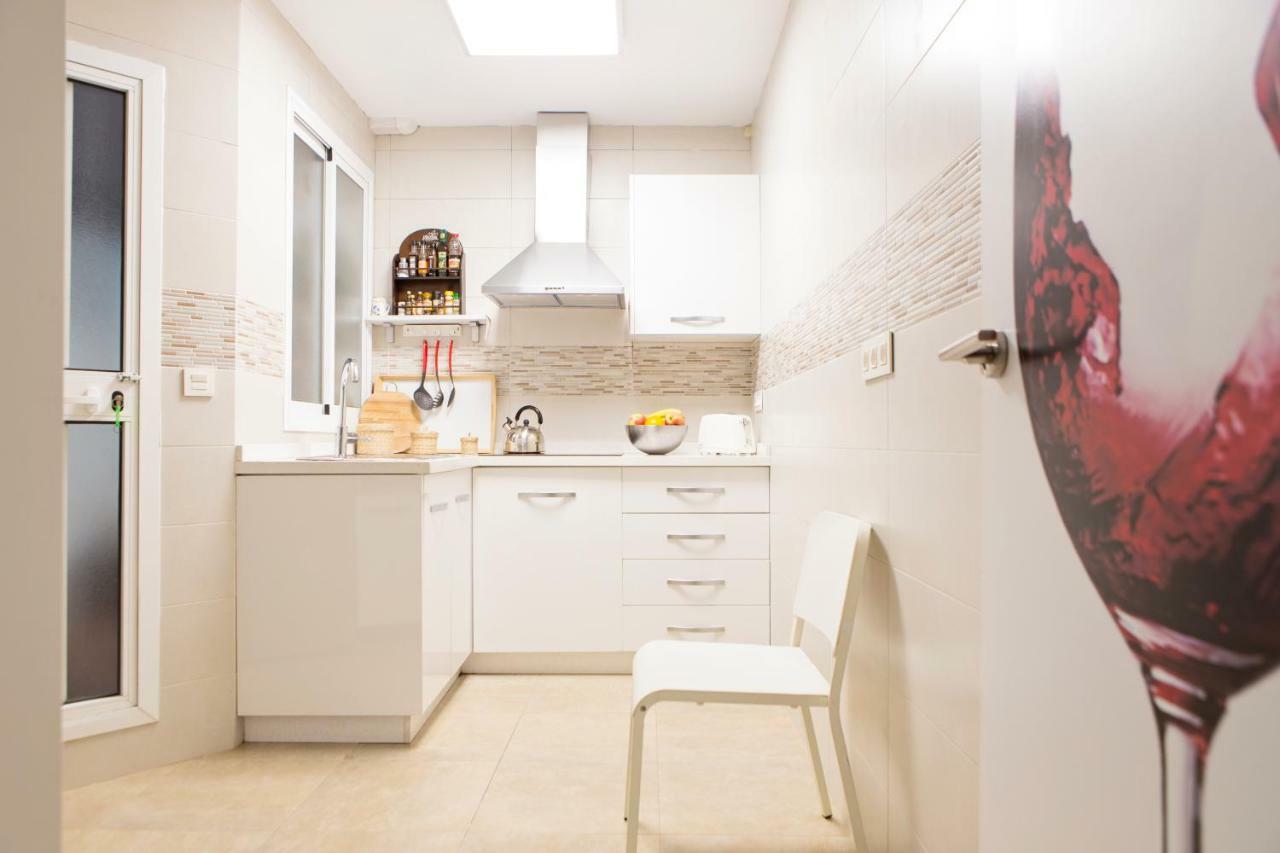 Apartamento Lujo Frente Al Mar Centro De Малага Екстериор снимка