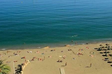 Apartamento Lujo Frente Al Mar Centro De Малага Екстериор снимка