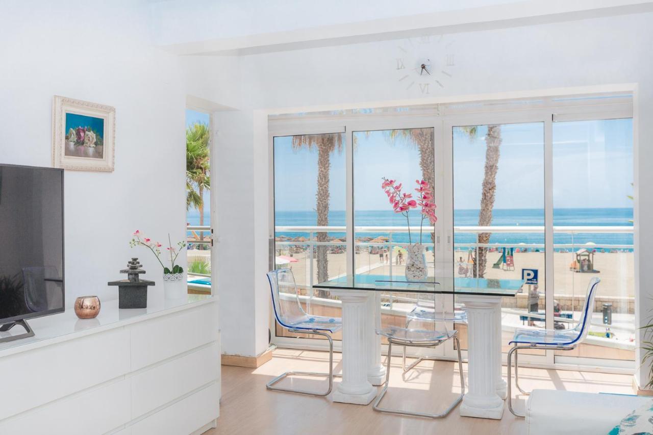Apartamento Lujo Frente Al Mar Centro De Малага Екстериор снимка